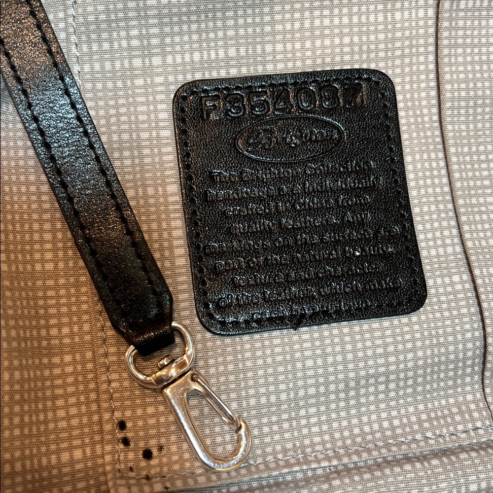 Brighton black pebble leather with cross grain front panel shoulder bag - Picture 17 of 17